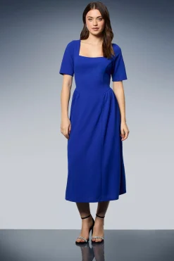 Robe Mi-longue à Encolure Carrée avec Détails de Coutures