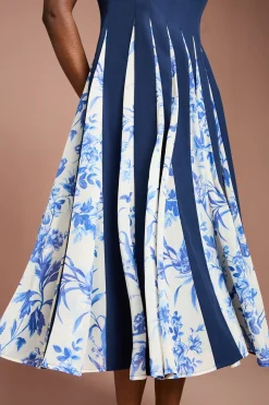 Coast Robe Mi-Longue en Crêpe Imprimée à Godets<Femme Toutes Les Robes|Robes Mi-Longues