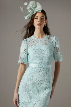 Robe Mi-Longue en Dentelle avec Ceinture Nœud