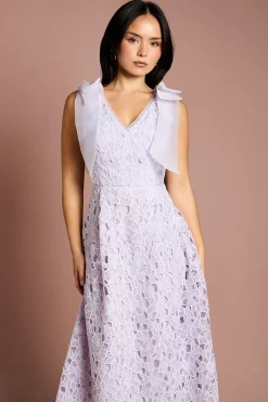 Robe Mi-Longue en Dentelle d'Organza avec Nœud à l'Épaule - Petite Taille
