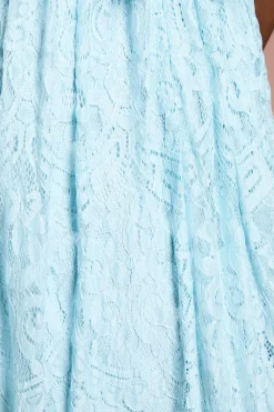 Robe Mi-longue en Dentelle à Manches Courtes