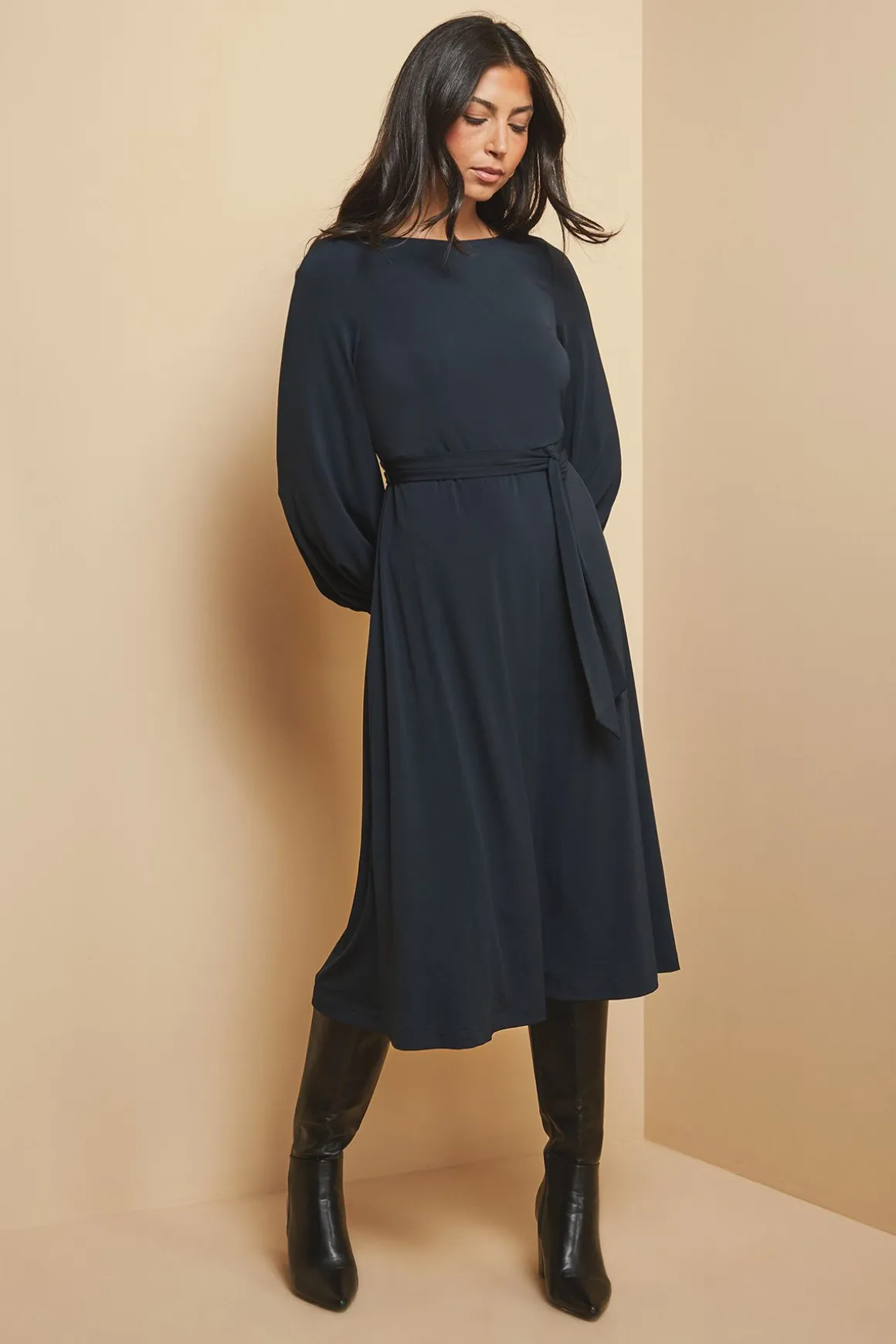 Robe Mi-Longue en Jersey à Ceinture
