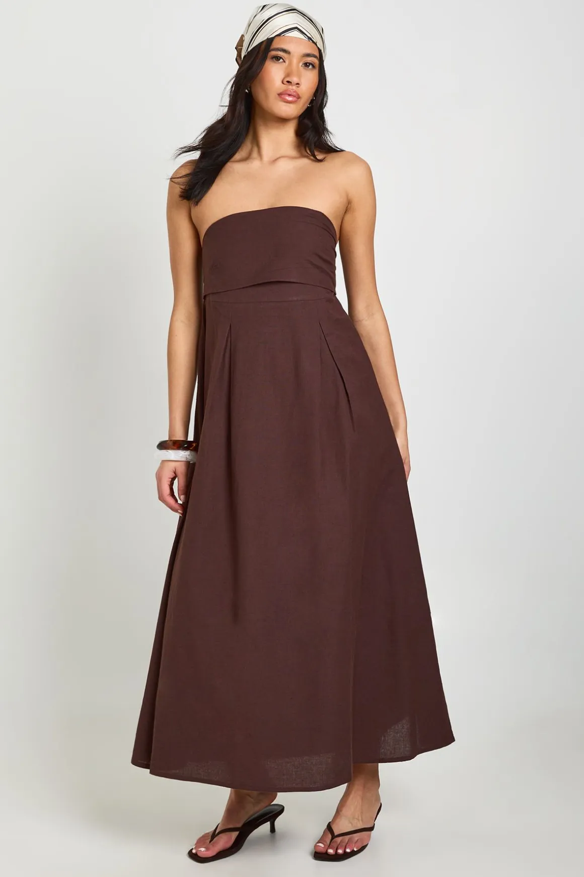 Robe Mi-longue En Lin À Dos Froncé Et Décolleté Bandeau