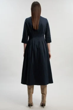 Robe Mi-Longue en Lin Taillée avec Pinces à la Taille