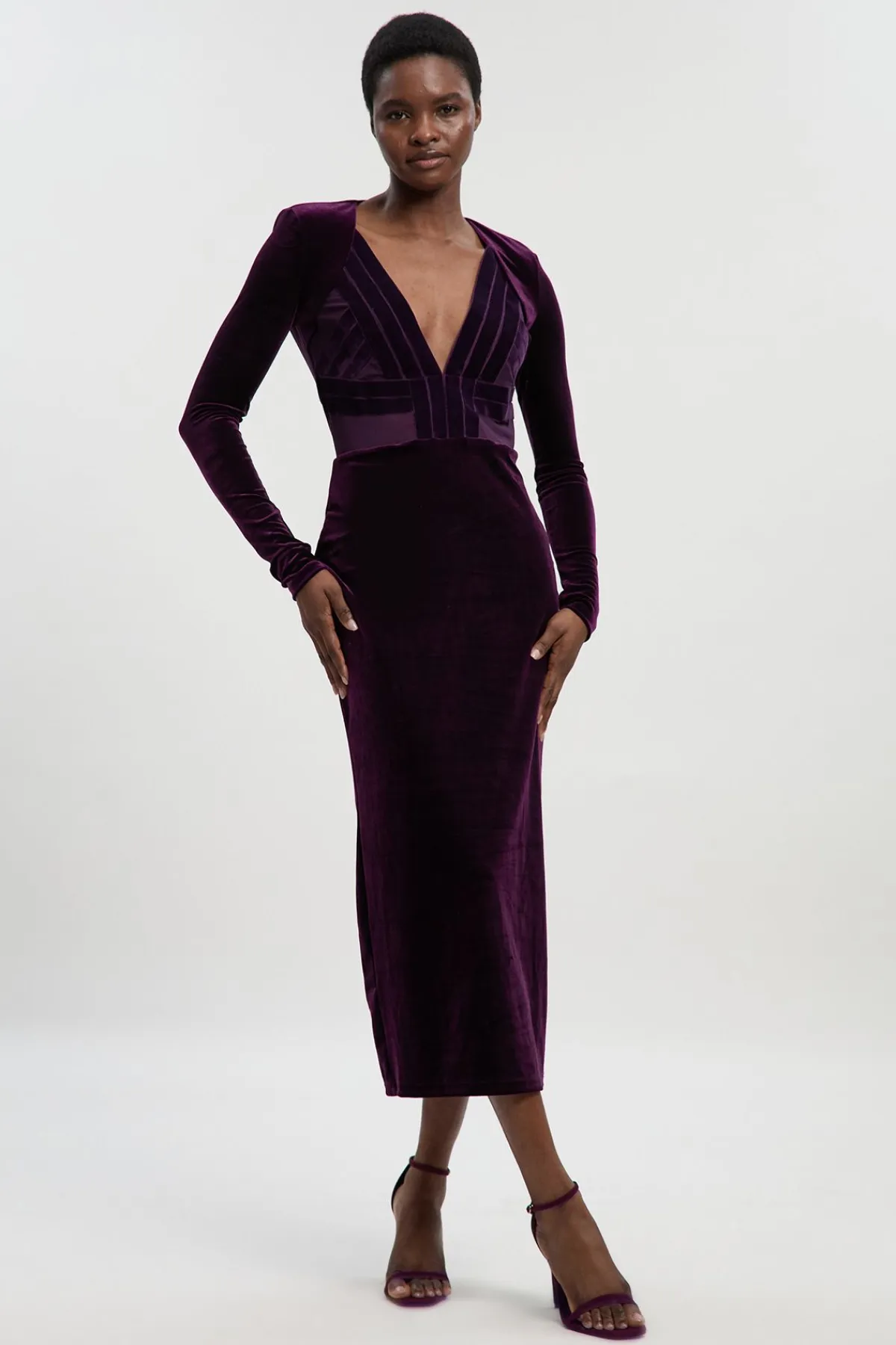 KarenMillen Robe Mi-longue en Maille avec Détails de Passepoil en Velours Stretch, Décolleté Plongeant et Dos Échancré<Femme Robes Mi-Longues|Robes À Manches Longues