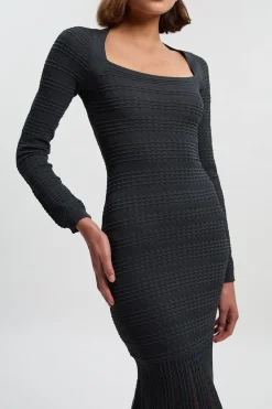 Robe Mi-Longue en Maille à Détails Point Ajouré et Panneaux Transparents