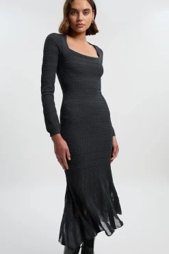 Robe Mi-Longue en Maille à Détails Point Ajouré et Panneaux Transparents