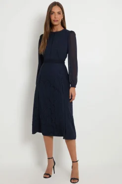 Wallis Robe Mi-longue En Mousseline Avec Empiècement En Dentelle<Femme Robes Mi-Longues|Satin Et Dentelle