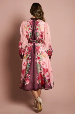 Robe Mi-Longue en Organza à Manches Longues avec Ceinture