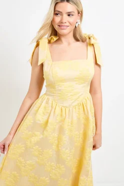Robe Mi-Longue Florale DP Luxe à Taille Basse et Épaules Nouées