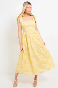 Robe Mi-Longue Florale DP Luxe à Taille Basse et Épaules Nouées