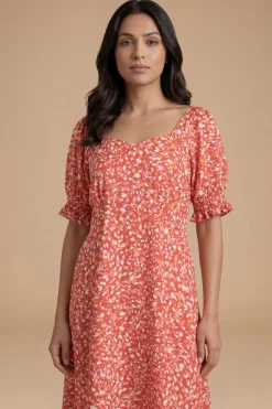 Robe Mi-longue Imprimée À Encolure Cœur Et Manches Bouffantes