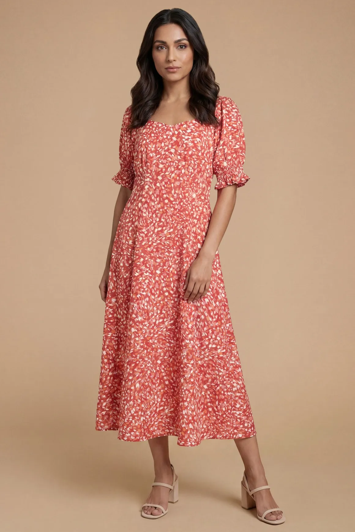 Robe Mi-longue Imprimée À Encolure Cœur Et Manches Bouffantes