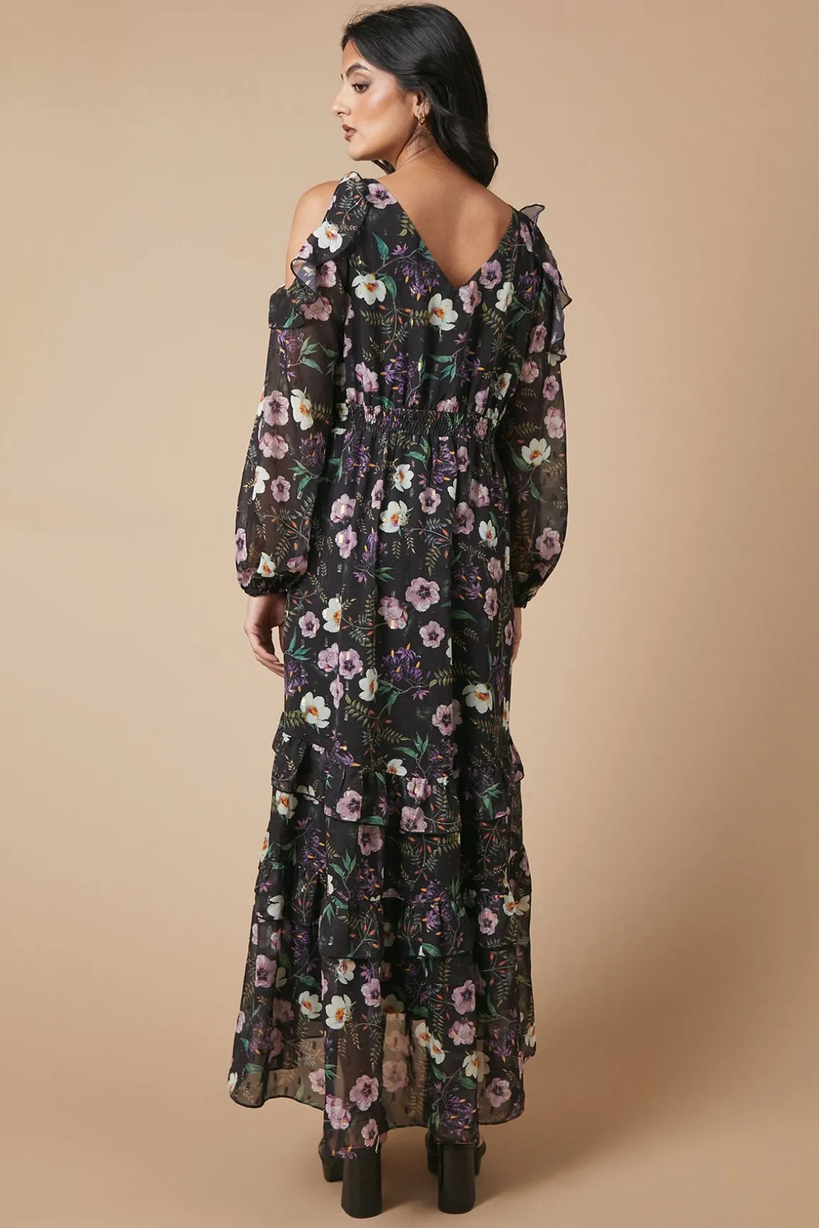 Robe Mi-Longue Imprimée Florale Métallisée à Épaules Dénudées pour Occasion Spéciale