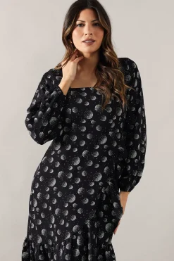 Robe Mi-longue Imprimée à Manches Longues avec Détail Volant