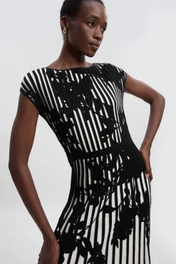 Robe Mi-Longue à Jupe Ample en Maille Jacquard Floral