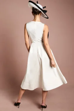 Robe Mi-Longue Lisa en Satin Beige avec Détail Nœud