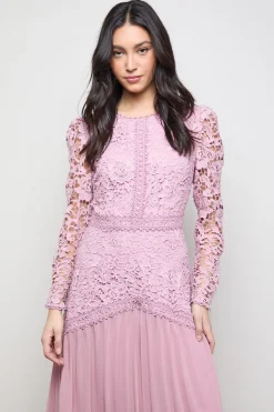 Robe Mi-Longue à Manches Longues avec Corsage en Dentelle et Jupe Plissée