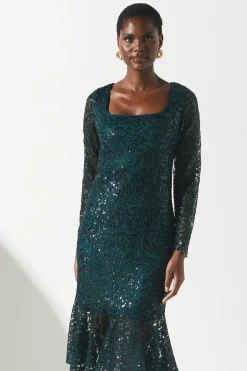Robe Mi-Longue à Manches Longues en Dentelle Sequins de Soirée