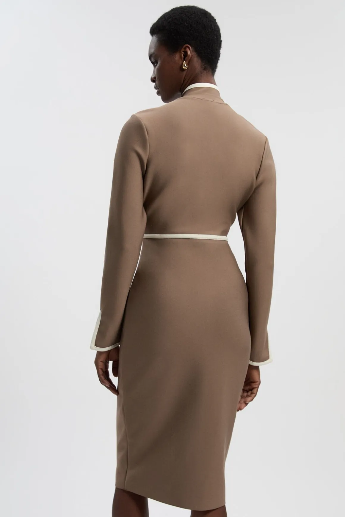 Robe Mi-Longue Militaire Moulante Tricot Bandage avec Détails Passepoil Petite Taille