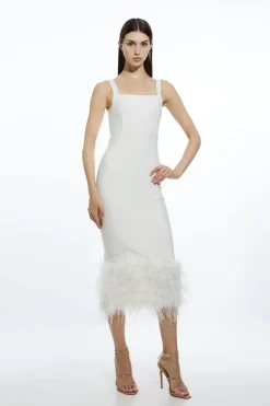 Robe Mi-Longue Moulante en Maille avec Ourlet à Plumes