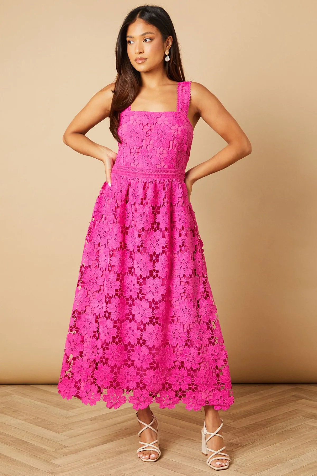 Oasis Robe Mi-Longue Petite à Encolure Carrée avec Détails en Dentelle Florale<Femme Robes Mi-Longues|Satin Et Dentelle
