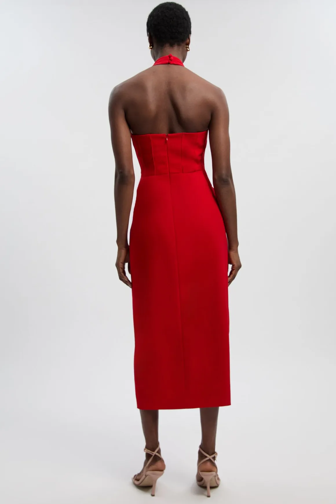 Robe Mi-Longue Petite Taille Ajustée à Col Halter Doux