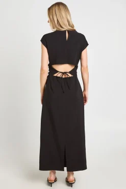 Robe Mi-longue Petite Taille Dos Ouvert Avec Taille Froncée