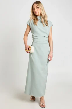 Robe Mi-longue Petite Taille Dos Ouvert Avec Taille Froncée