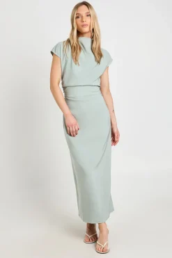Robe Mi-longue Petite Taille Dos Ouvert Avec Taille Froncée