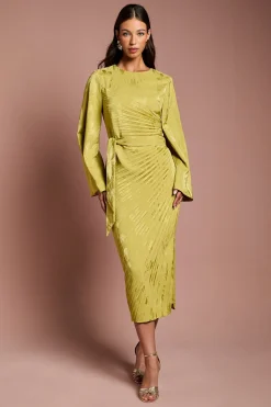 Robe Mi-Longue Plissée en Jacquard à Manches Évasées