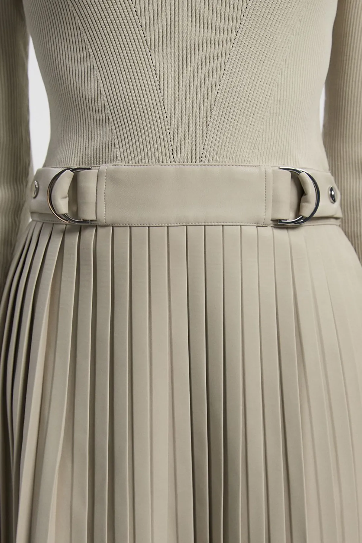KarenMillen Robe Mi-Longue Plissée Maille et synthétique Col Zippé<Femme Toutes Les Robes|Robes Mi-Longues