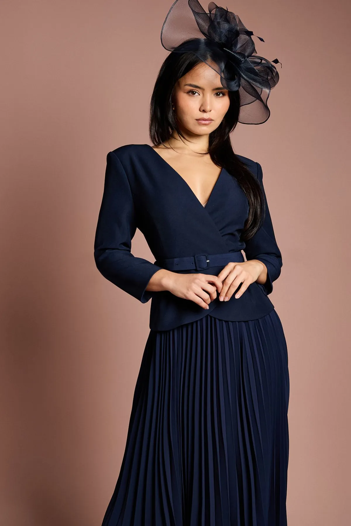 Coast Robe Mi-Longue Plissée à Manches Longues et Corsage en Crêpe Petite Taille<Femme Robes|Robes Mi-Longues