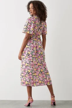 Robe Mi-longue Rose à Imprimé Floral avec Manches Volantées et Taille Froncée