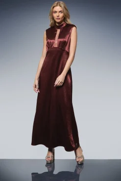 Robe Mi-Longue Sans Manches Col Montant avec Insert en Dentelle