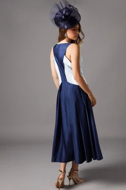 Coast Robe Mi-Longue Sans Manches en Satin avec Détail Contrastant<Femme Robes Mi-Longues|Satin Et Dentelle