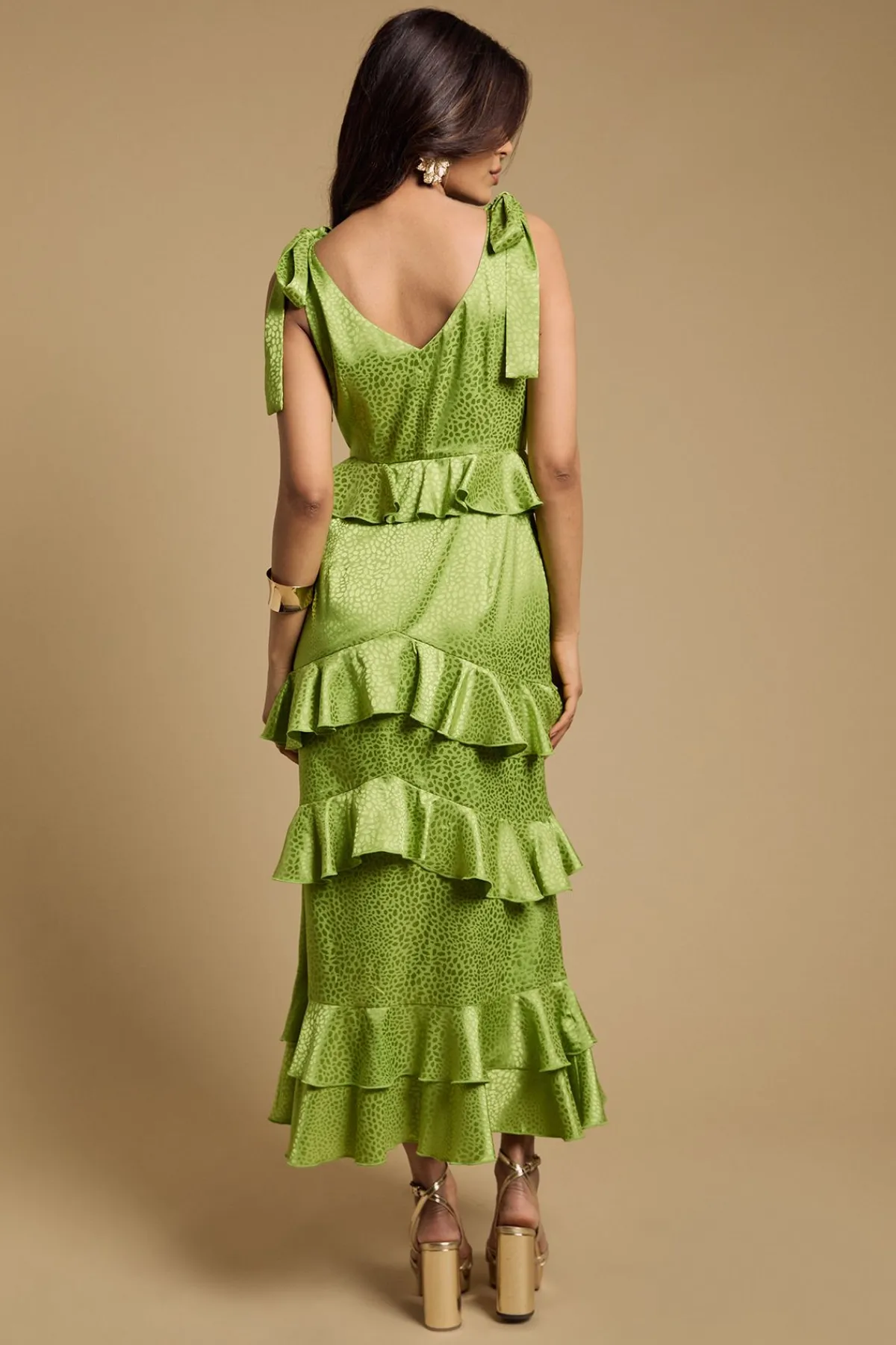 Oasis Robe Mi-Longue Étagée en Jacquard de Satin Imprimé Petite<Femme Robes Mi-Longues|Satin Et Dentelle