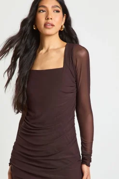 Robe Mi-Longue Tall en Maille Froncée à Encolure Carrée