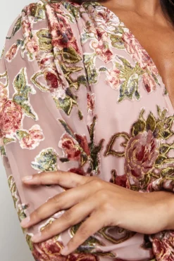 Robe Mi-Longue Tea Dress Dévorée à Manches Bouffantes Étagées