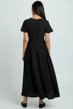Robe Mi-longue Texturée À Manches Évasées Et Jupe Volumineuse