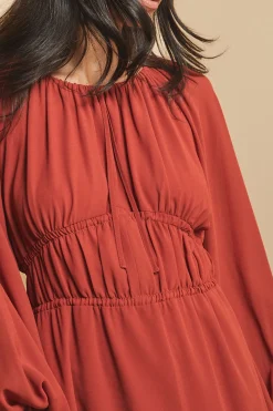 Robe Mi-Longue Tissée avec Détail Nœud Devant à la Taille