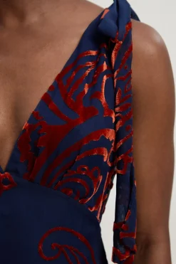 Robe Mi-Longue Tissée à Décolleté Plongeant Motif Paisley Dévoré