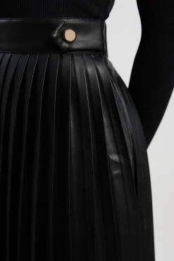 Robe Mi-longue Tricotée Plissée à Détails Patte en Mélange Viscose Côtelée et synthétique
