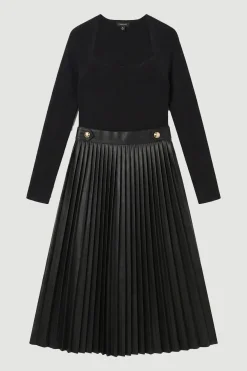 Robe Mi-longue Tricotée Plissée à Détails Patte en Mélange Viscose Côtelée et synthétique