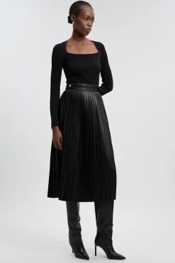 Robe Mi-longue Tricotée Plissée à Détails Patte en Mélange Viscose Côtelée et synthétique