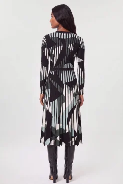 Robe Mi-Longue Évasée en Maille Jacquard Zèbre
