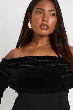 Robe Mini Ajustée Bardot En Velours Avec Col Replié Grande Taille