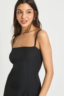 Robe Mini Ajustée à Bretelles