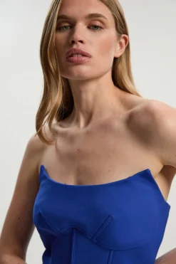 Robe Mini Ajustée en Scuba avec Détails de Corset