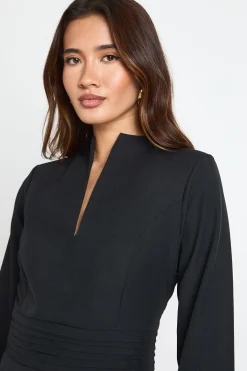boohoo Robe Mini Ajustée à Manches Longues<Femme Robes À Manches Longues|Robes